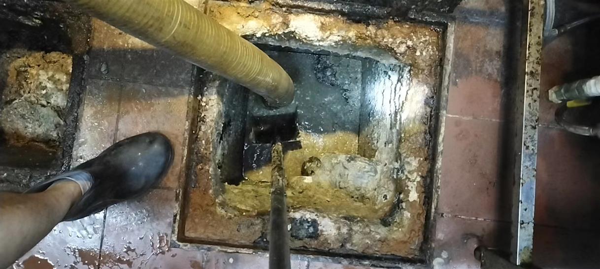 海南藏族化油池清理-污水池清掏